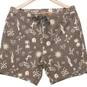 Roark “The Chiller” Board Shorts Men’s 36 Brown Graphic Print 17” Outseam NWOT